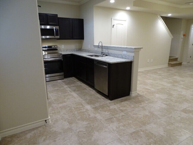 Building Photo - 6411 Luglio Ln