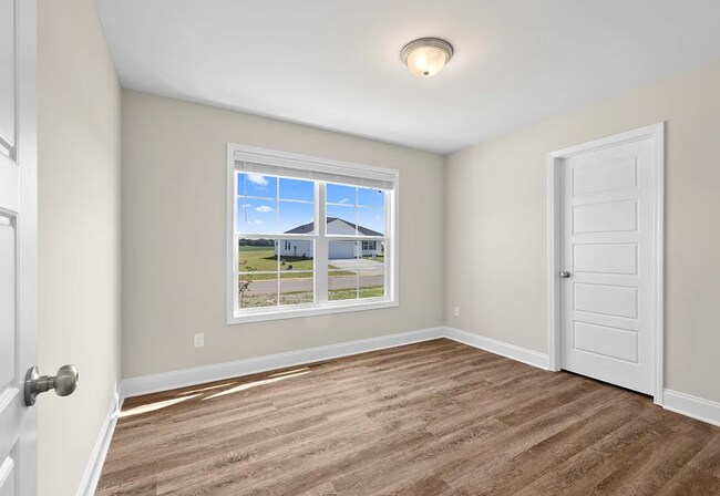 Building Photo - 613 St George Way