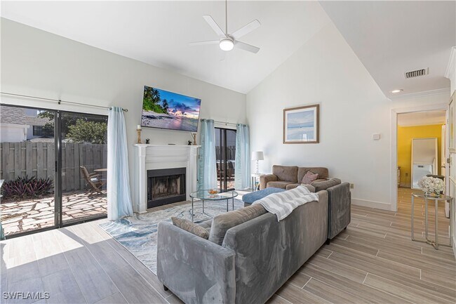 Building Photo - 870 Meadowland Dr