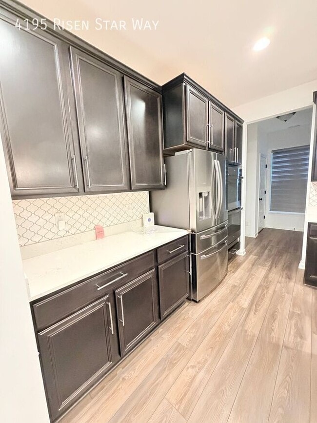 Building Photo - 4195 Risen Star Way