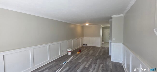 Building Photo - 769 Sylvan Ave