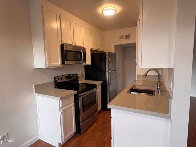 Building Photo - 330 S Mentor Ave