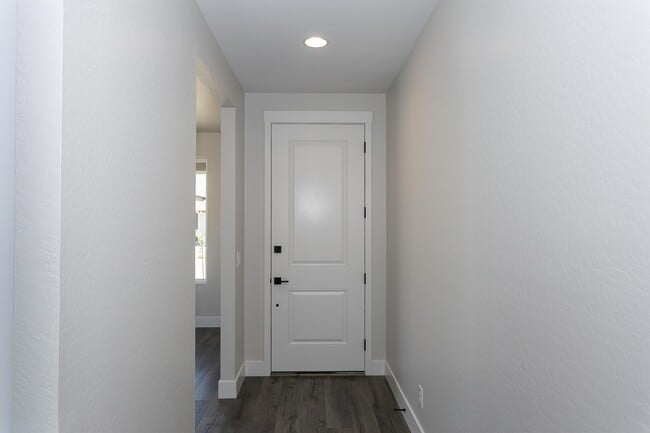 Building Photo - 1660 Allerton Way