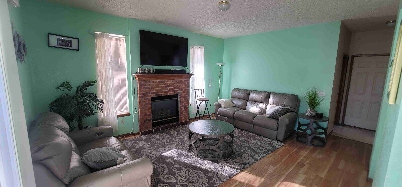 Building Photo - 2110 S Uravan St