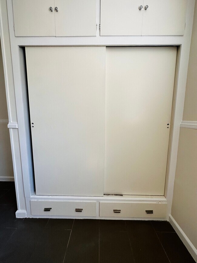 Bedrooms have ample closet space & storage. - 924 Nowita Pl