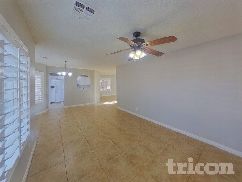 Building Photo - 1446 Lodgepole Dr