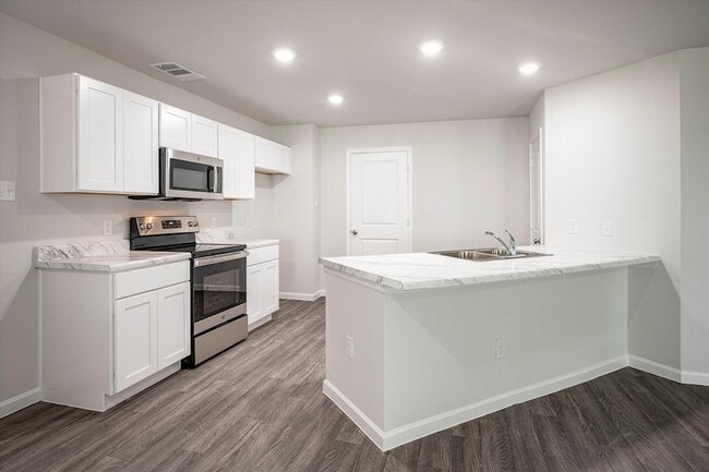 Building Photo - 7352 Tin Star Dr