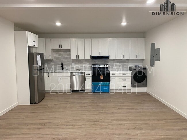 Building Photo - 5811 27th St NE