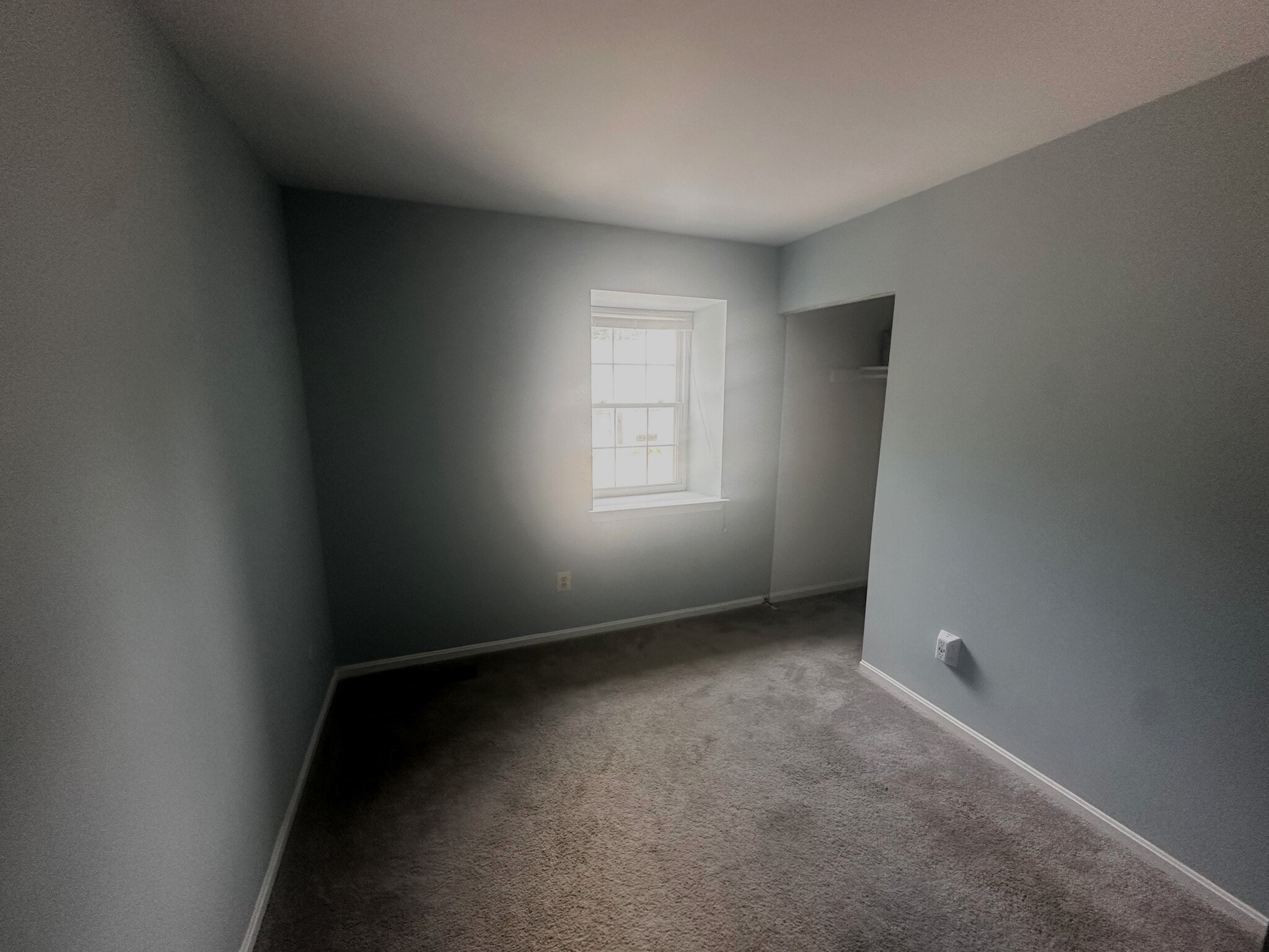 1st bedroom - 3329 Ryon Ct