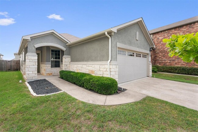 Building Photo - 15903 Serene Fleming Trace