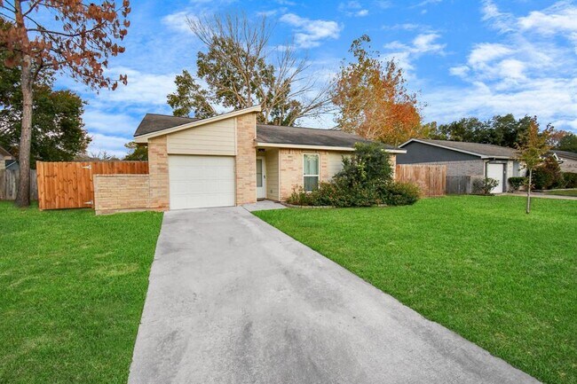 Building Photo - 17107 Amber Ridge Dr