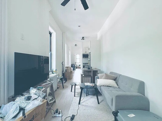 Primary Photo - 202 St Nicholas Ave