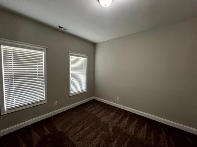 Building Photo - 198 Meherrin Lp