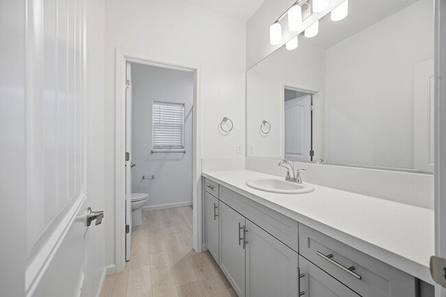 Building Photo - Brand New 4 Bedroom 3 Bathroom with solar in NW Visalia!!!