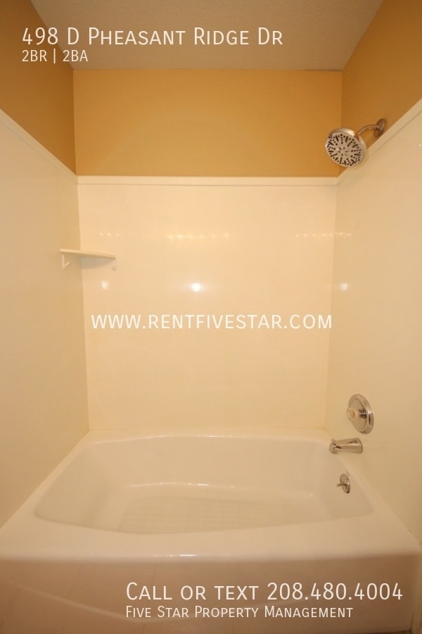 Building Photo - 498 Pheasant Ridge Dr