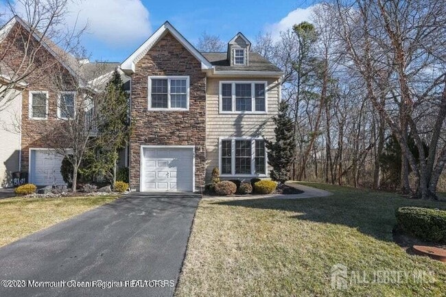 Primary Photo - 83 Osprey Dr