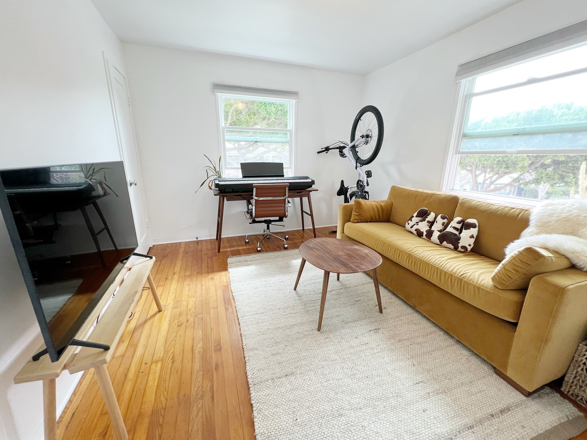 2nd bedroom - 1131 Bay Street