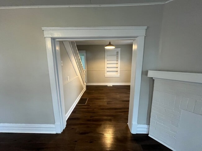 Building Photo - Spacious 3-Bedroom Home with Basement – Available NOW! – $1400/month