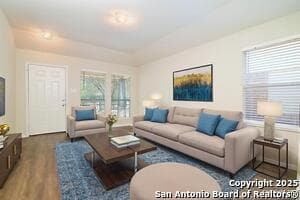 Building Photo - 10374 Oakwood Crest