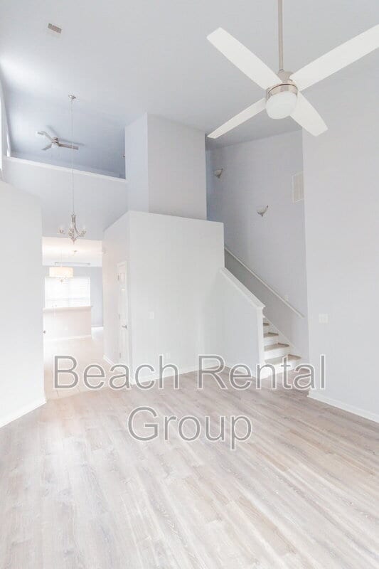 Building Photo - 211 Connemara Dr