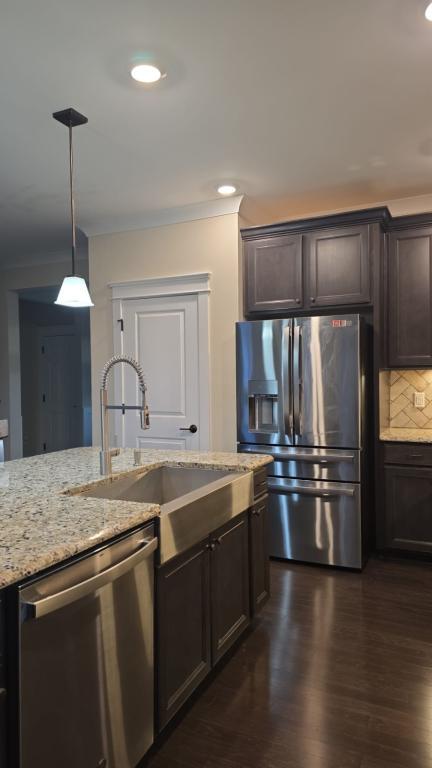 Building Photo - 6002 Bedstone Dr