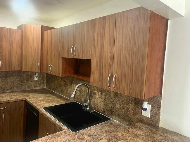 Building Photo - 7000 NW 186th St