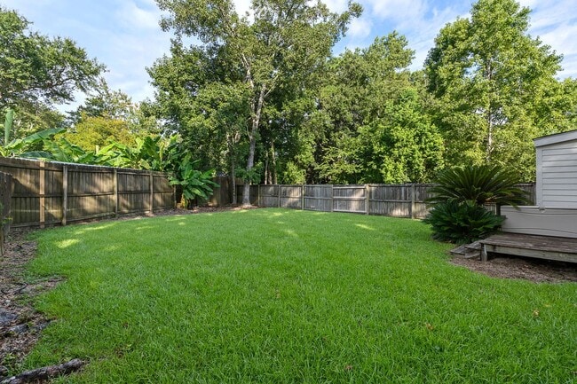 Building Photo - 409B