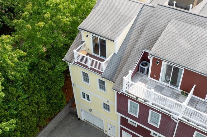 Birds eye view - 40 Brattle St