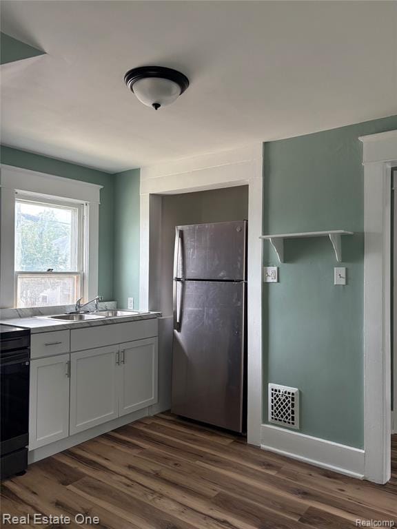 Building Photo - 319 W Parent Ave