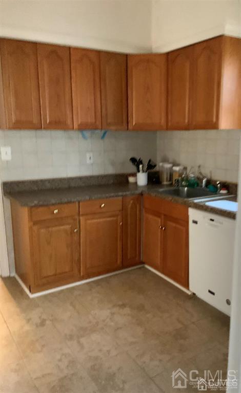 Building Photo - 203 Woodbridge Ave