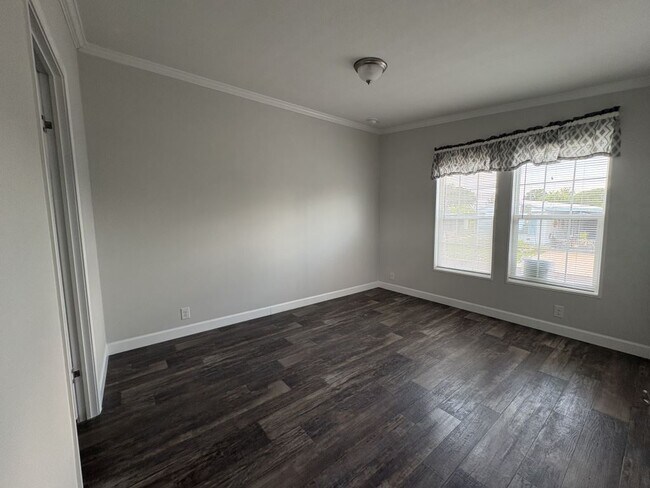 Building Photo - 51 Quail Run