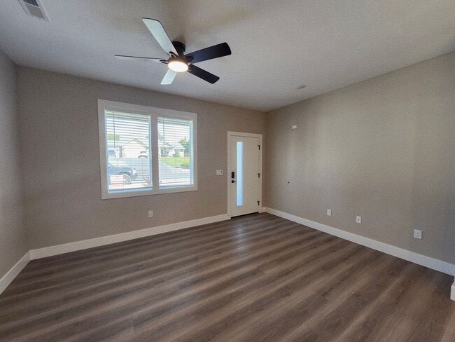 Building Photo - Gorgeous NEW CONSTRUCTION! w/Smart Home Te...