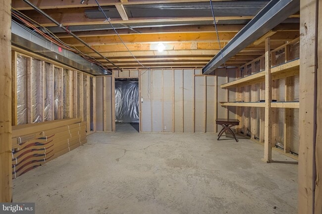 Building Photo - 206 Markham Ct
