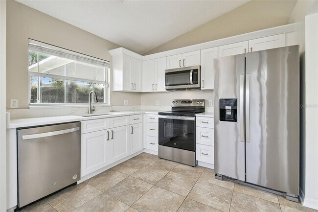 Building Photo - 10039 Cedar Dune Dr