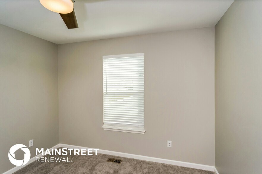Building Photo - 2924 Paddle Wheel Dr