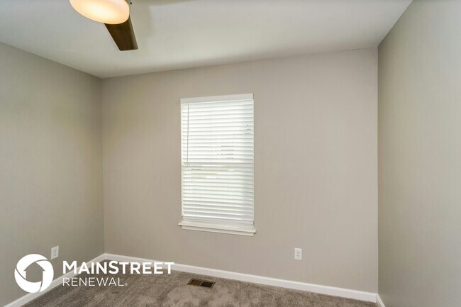 Building Photo - 2924 Paddle Wheel Dr