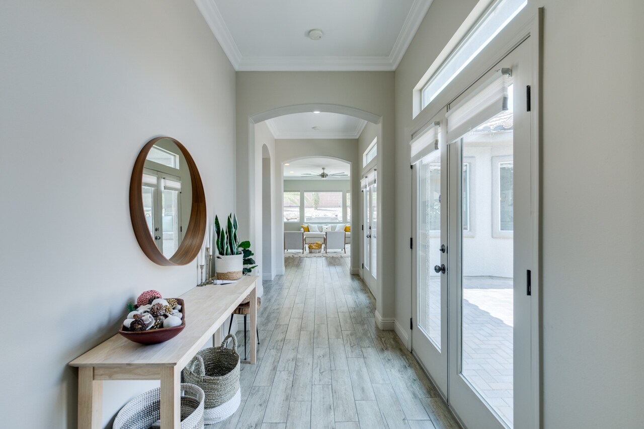 Building Photo - 65 Teahouse St