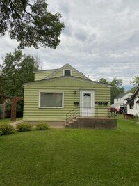 Building Photo - 2023 Hibbing