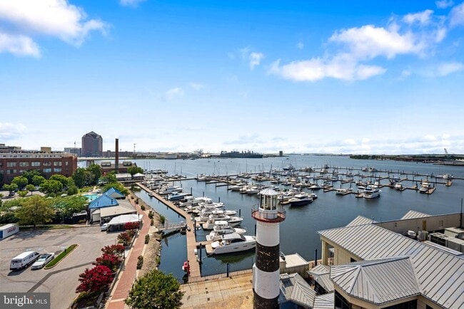 Building Photo - 2702 Lighthouse Point E