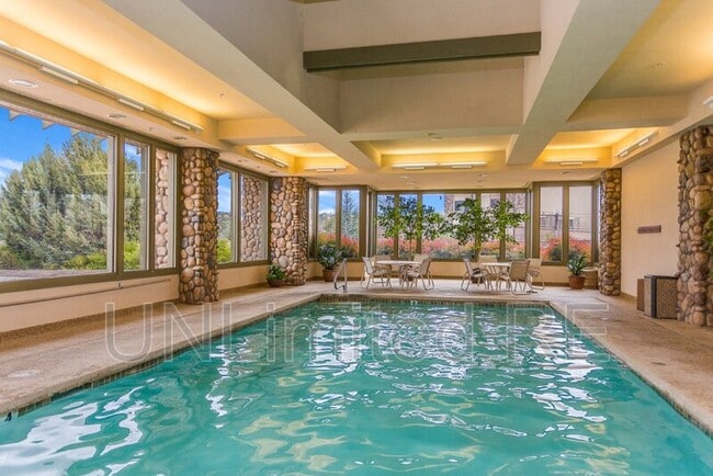 Building Photo - 1371 Kwana Ct