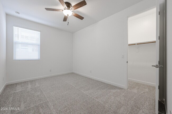 Building Photo - 7841 W Staghorn Rd