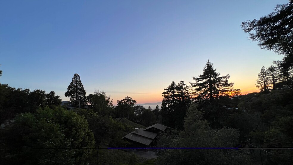 Building Photo - 1120 Sterling Ave