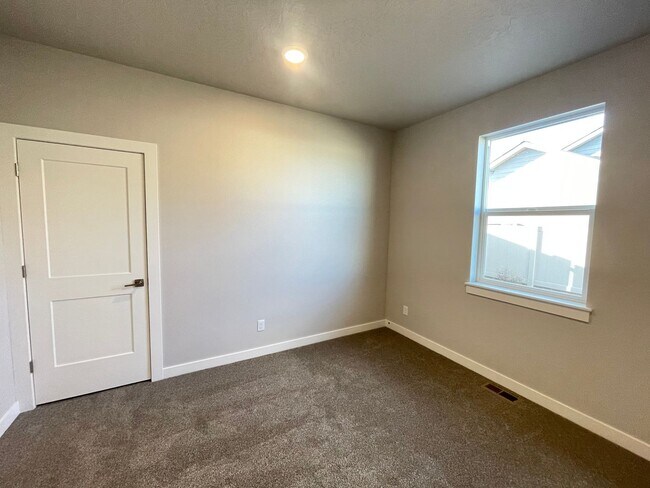 Building Photo - Brand New Coeur d'Alene Home