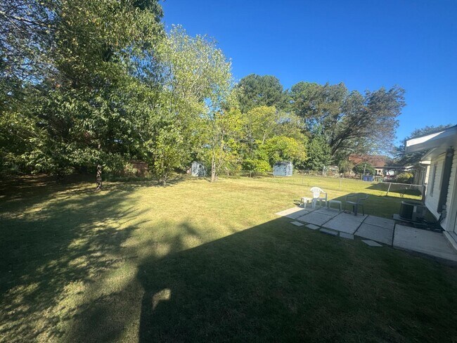 Building Photo - 4319 Baywood Dr SW