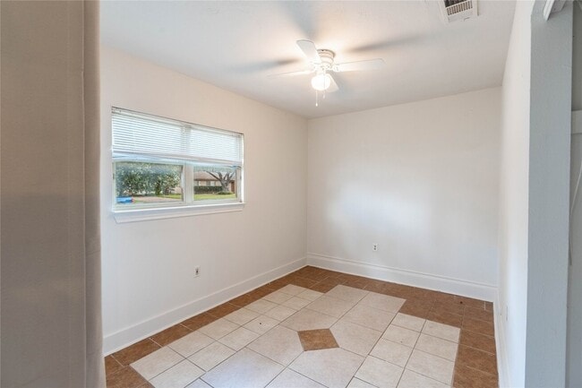 Building Photo - 709 Eastern Star Dr