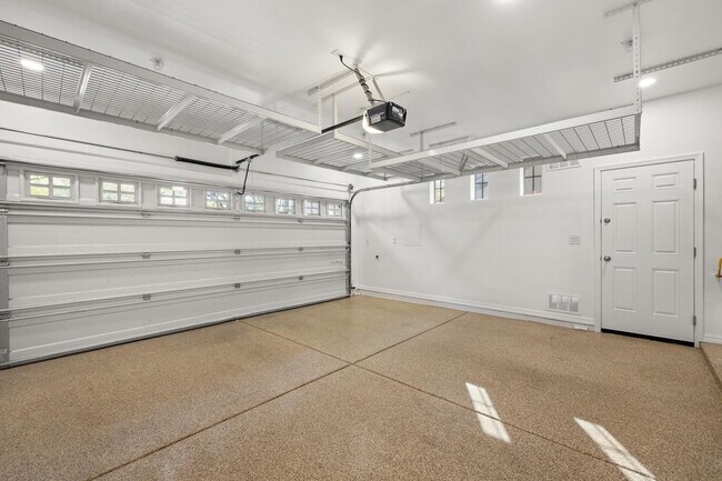 Building Photo - 18394 N 92nd St