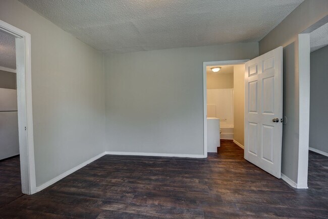 Building Photo - SF-036-1705 South Q Street TriPlex