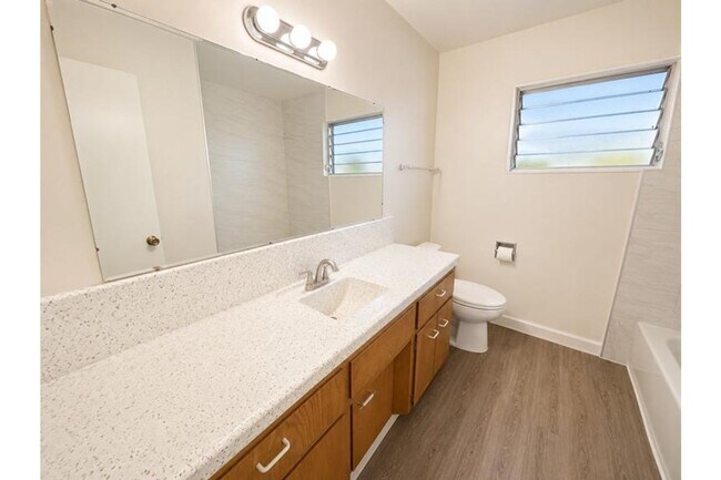 Building Photo - 5240 Prosperity Ln