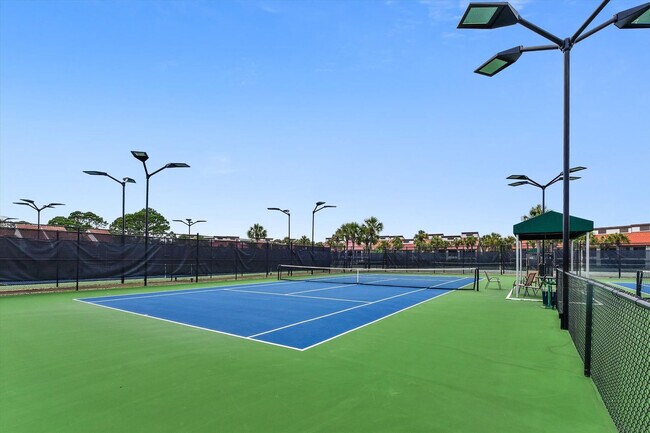 Building Photo - 11222 Hutchison Blvd