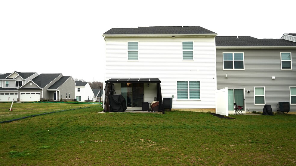 Building Photo - 3443 Alder Ave